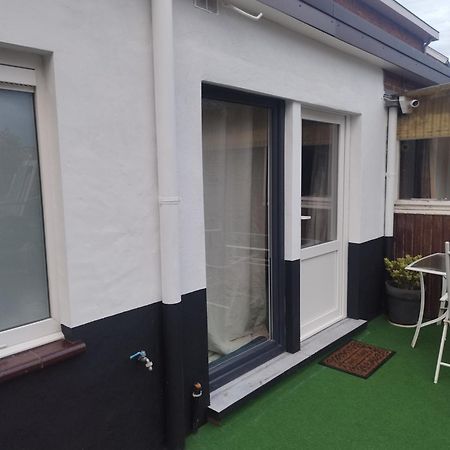 Modern Lux Studio Beringen Ngoại thất bức ảnh